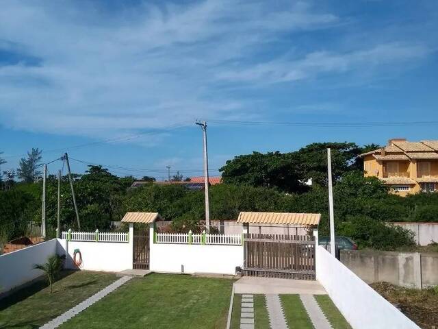 #923 - Casa para Venda em Araruama - RJ