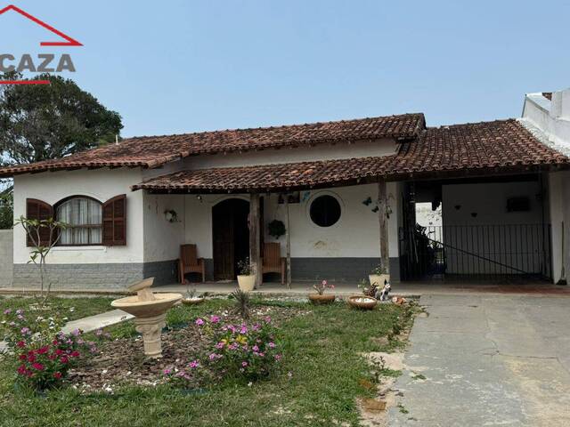 #1143 - Casa para Venda em Araruama - RJ - 2
