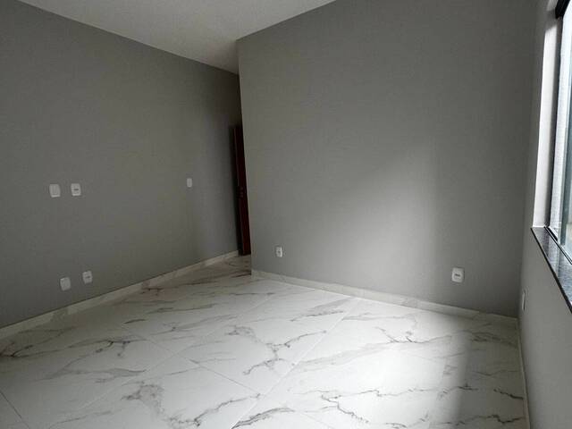 #1220 - Casa para Venda em Araruama - RJ