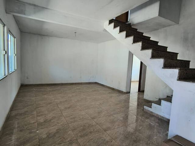 Casa para Venda em Araruama - 4