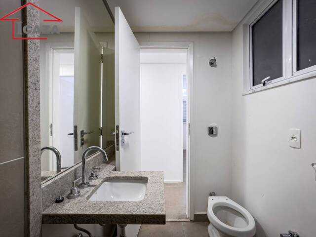 #1324 - Apartamento para Venda em Rio de Janeiro - RJ