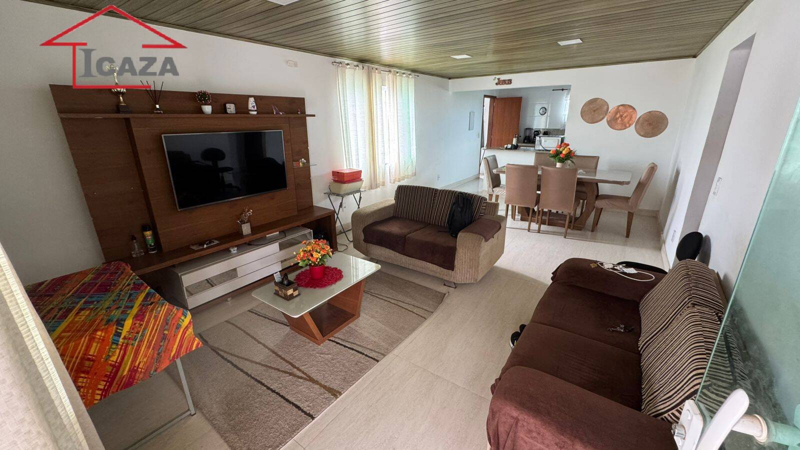 Casa à venda com 2 quartos, 120m² - Foto 2