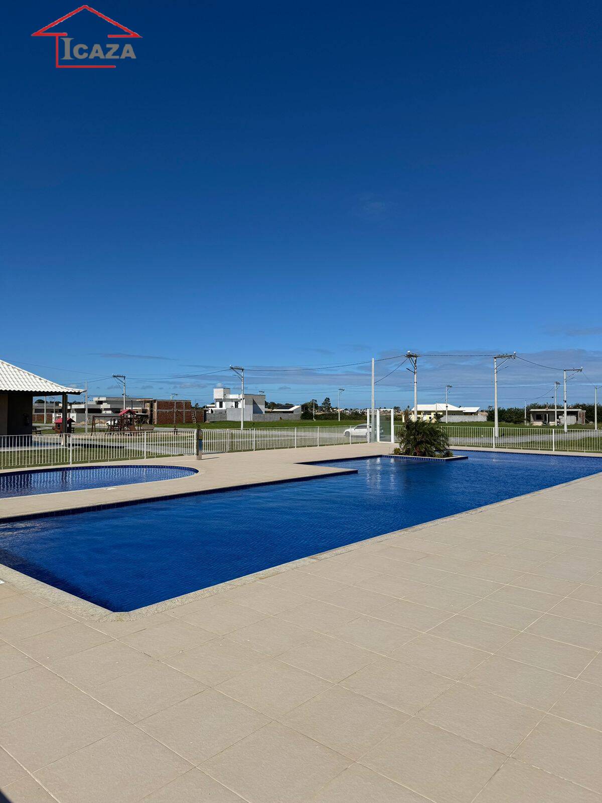 Casa à venda com 2 quartos, 101m² - Foto 25