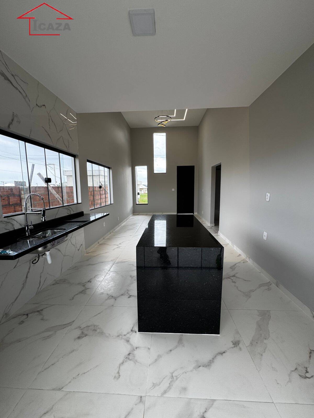 Casa à venda com 2 quartos, 101m² - Foto 9