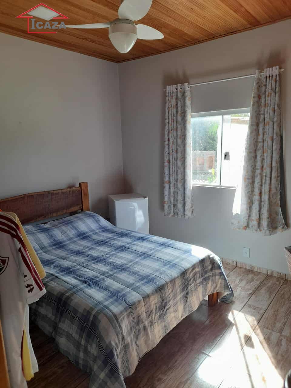 Casa à venda com 3 quartos, 48m² - Foto 11
