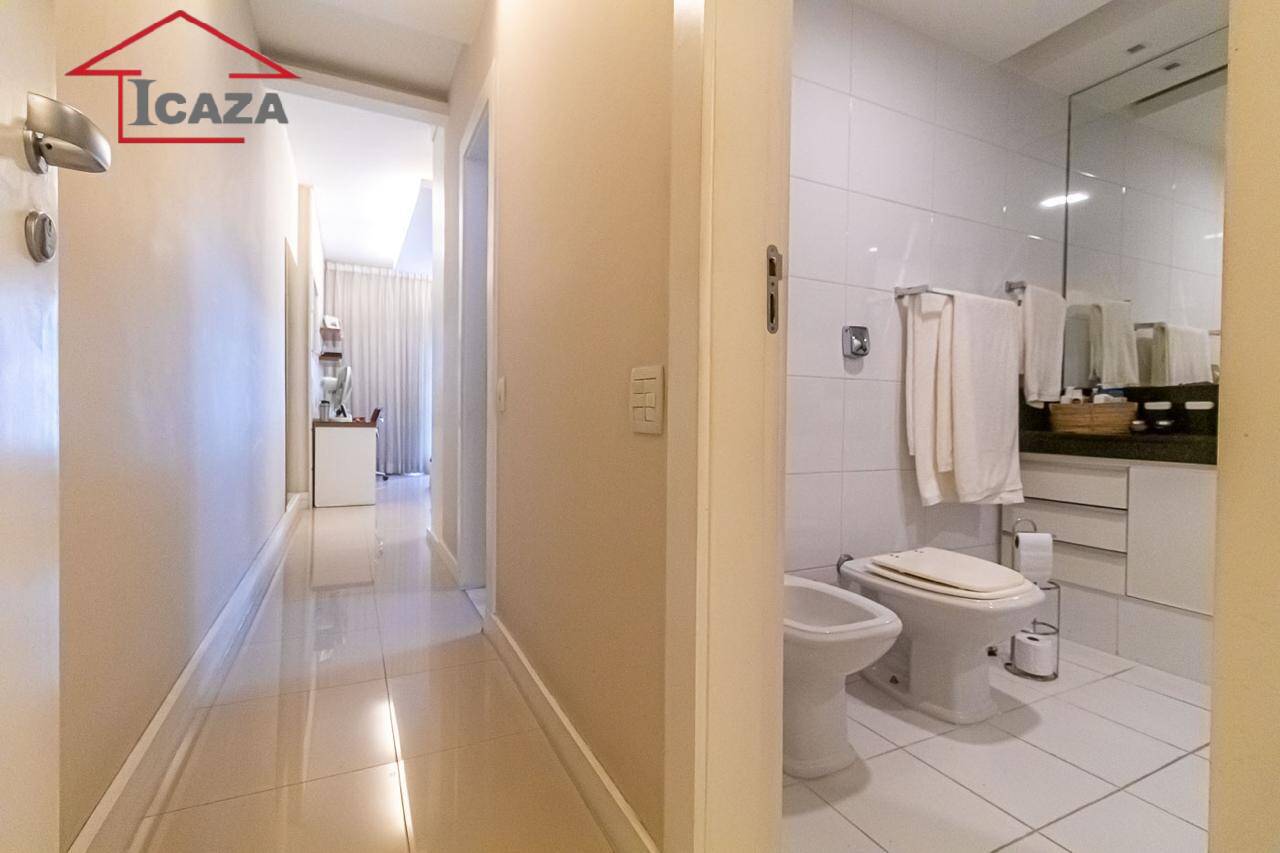 Apartamento, 3 quartos, 156 m² - Foto 35